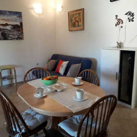 Apartman Amfiteatar * Pula