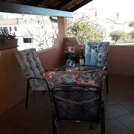 Apartman Amfiteatar Apartment Pula